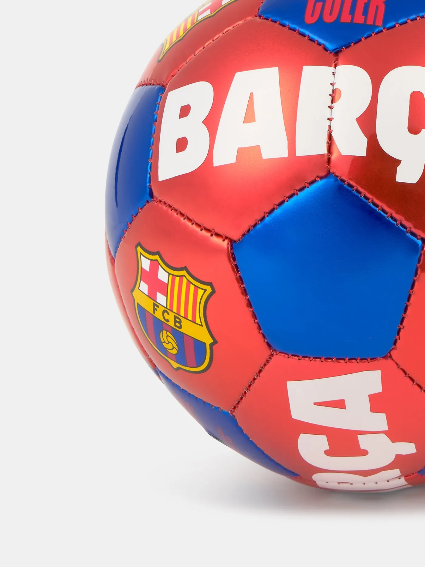 Cheap Ball with crest - Small Juegos | Balones